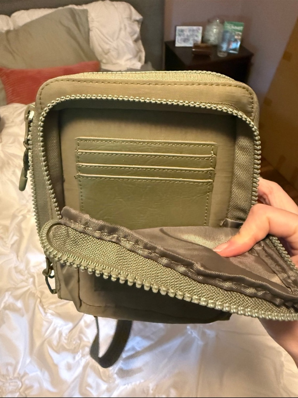 BEIS THE SPORT SLING IN OLIVE - Picture 10 of 14